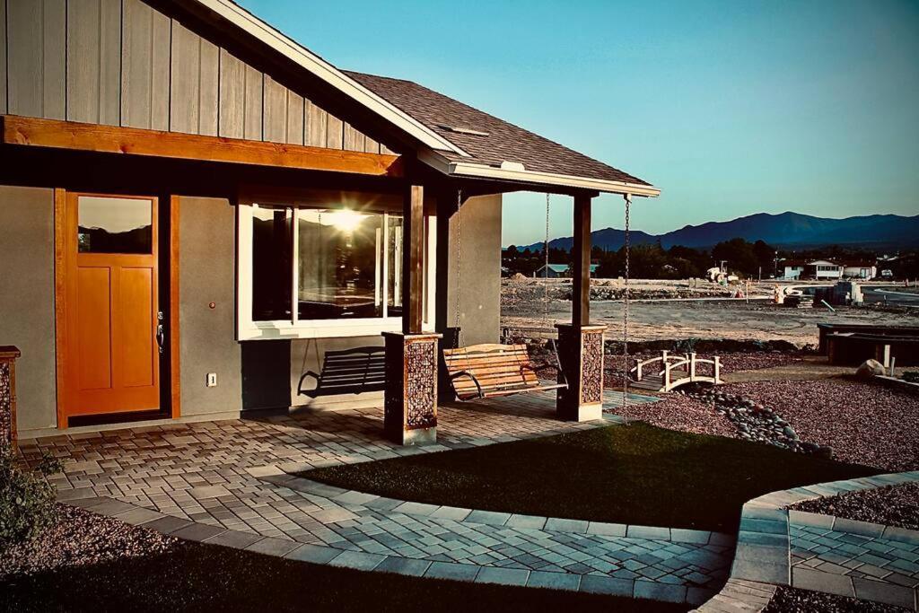 Modern 3 Bedroom Home Cottonwood Exterior photo
