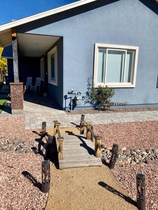 Modern 3 Bedroom Home Cottonwood Exterior photo