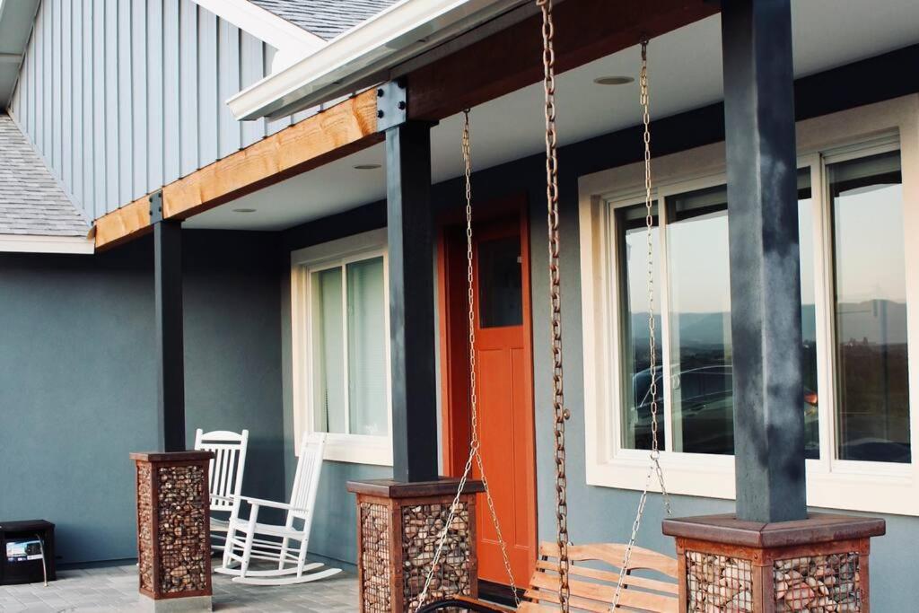 Modern 3 Bedroom Home Cottonwood Exterior photo